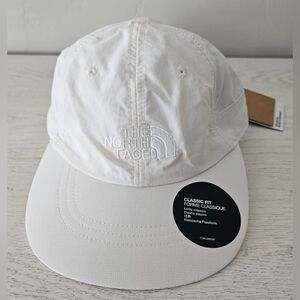 The North Face Horizon Top Knot Hat Backless Adjustable Strap Cap White Dune NWT